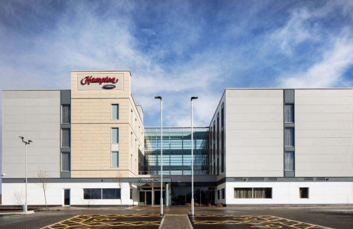 《VR彩票在全球》系列報道之一——英國布里斯托機場希爾頓歡朋酒店